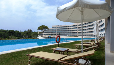 Zeynep Golf