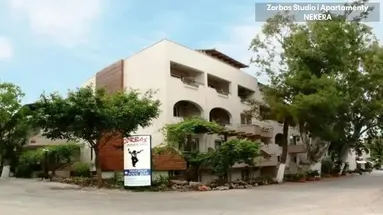 Zorbas Apartments