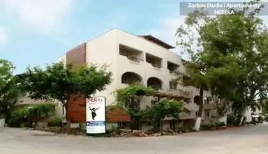 Zorbas Apartments