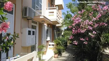 Zorbas Apartments