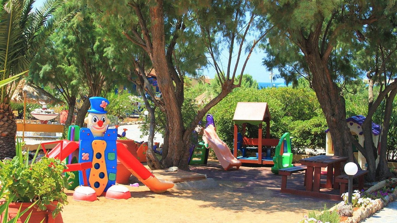 Zorbas Beach Village