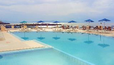 Zorbas Beach Village