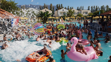 Zorbas Beach