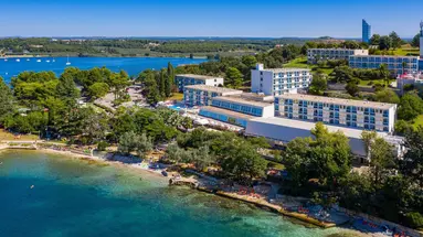 Zorna Plava Laguna