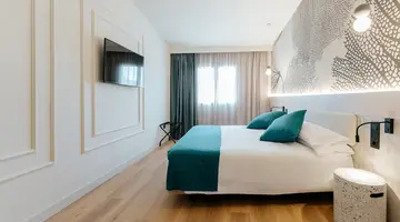 001 Higos Beach Boutique Singular Hotel Residence