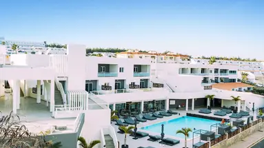 001 Higos Beach Boutique Singular Hotel Residence
