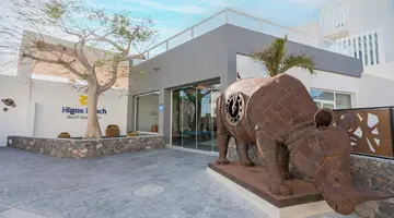 001 Higos Beach Boutique Singular Hotel Residence