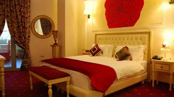 2 Kitarrat Boutique Hotel & SPA