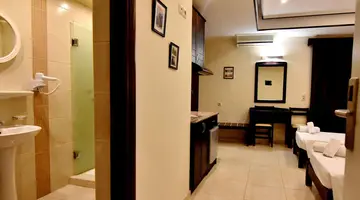 24 Seven Boutique Hotel
