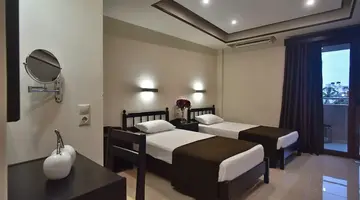 24 Seven Boutique Hotel