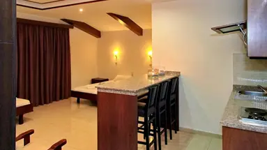 24 Seven Boutique Hotel