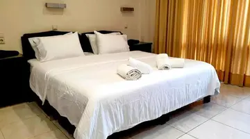 24 Seven Boutique Hotel