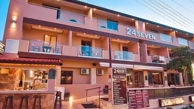 24 SEVEN BOUTIQUE HOTEL
