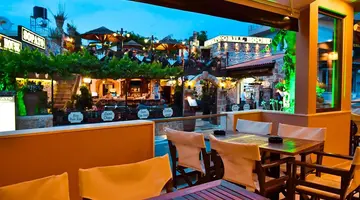 24 Seven Boutique Hotel