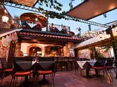 24 Seven Boutique Hotel