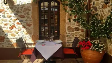 24 SEVEN BOUTIQUE HOTEL