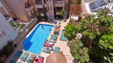 24 SEVEN BOUTIQUE HOTEL