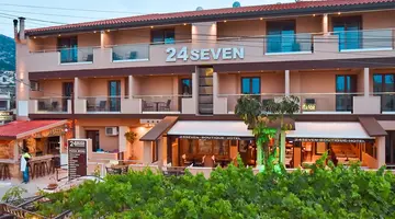 24 SEVEN BOUTIQUE HOTEL