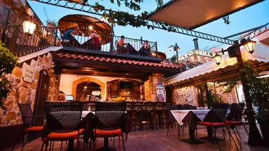 24 SEVEN BOUTIQUE HOTEL
