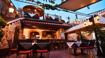 24 Seven Boutique Hotel