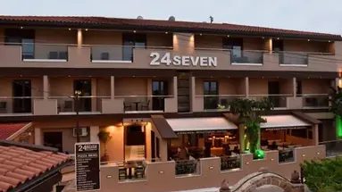 24 SEVEN BOUTIQUE HOTEL