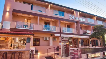 24 Seven Boutique Hotel