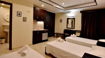 24 SEVEN BOUTIQUE HOTEL