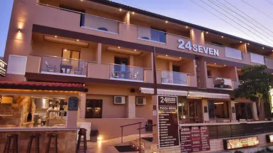 24 Seven Boutique Hotel