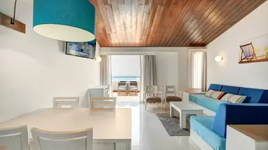 3HB Golden Beach