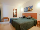 3HB Golden Beach
