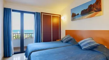 3HB Golden Beach