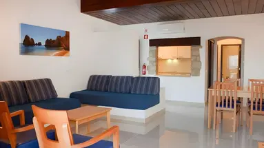 3HB Golden Beach
