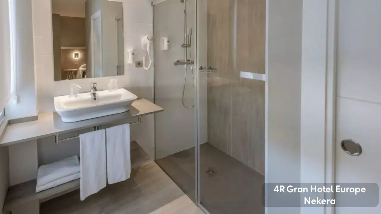 4R Gran Hotel Europe