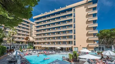 4R Playa Park