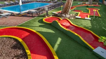 4R Playa Park