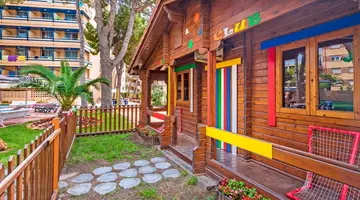 4R Playa Park