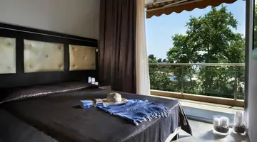 4U HOTEL APARTMENTS