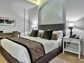 66 Saint Paul's Hotel