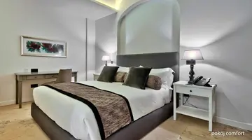 66 Saint Paul's Hotel