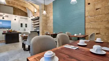 66 Saint Paul's Hotel