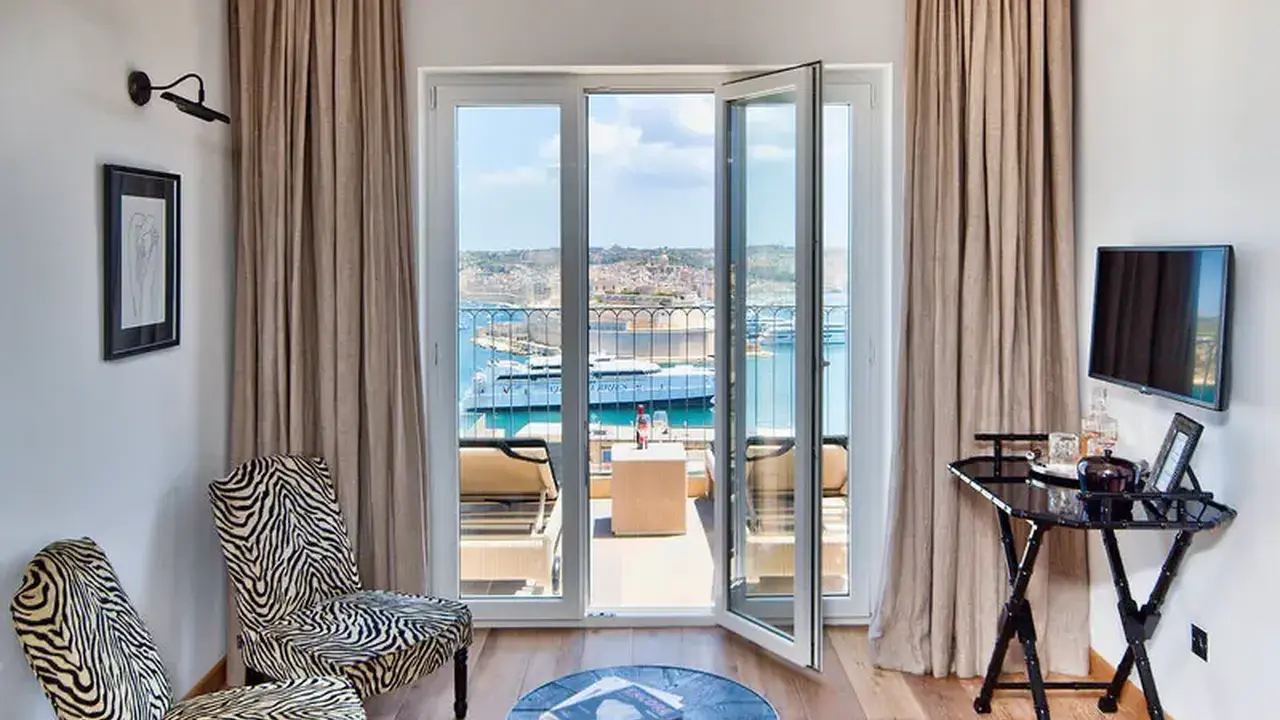 66 Saint Paul's Hotel