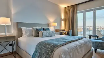66 Saint Paul's Hotel