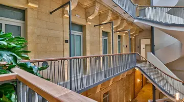 66 Saint Paul's Hotel