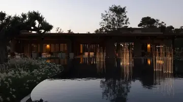 91 Athens Riviera Resort