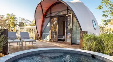 91 Athens Riviera The Resort