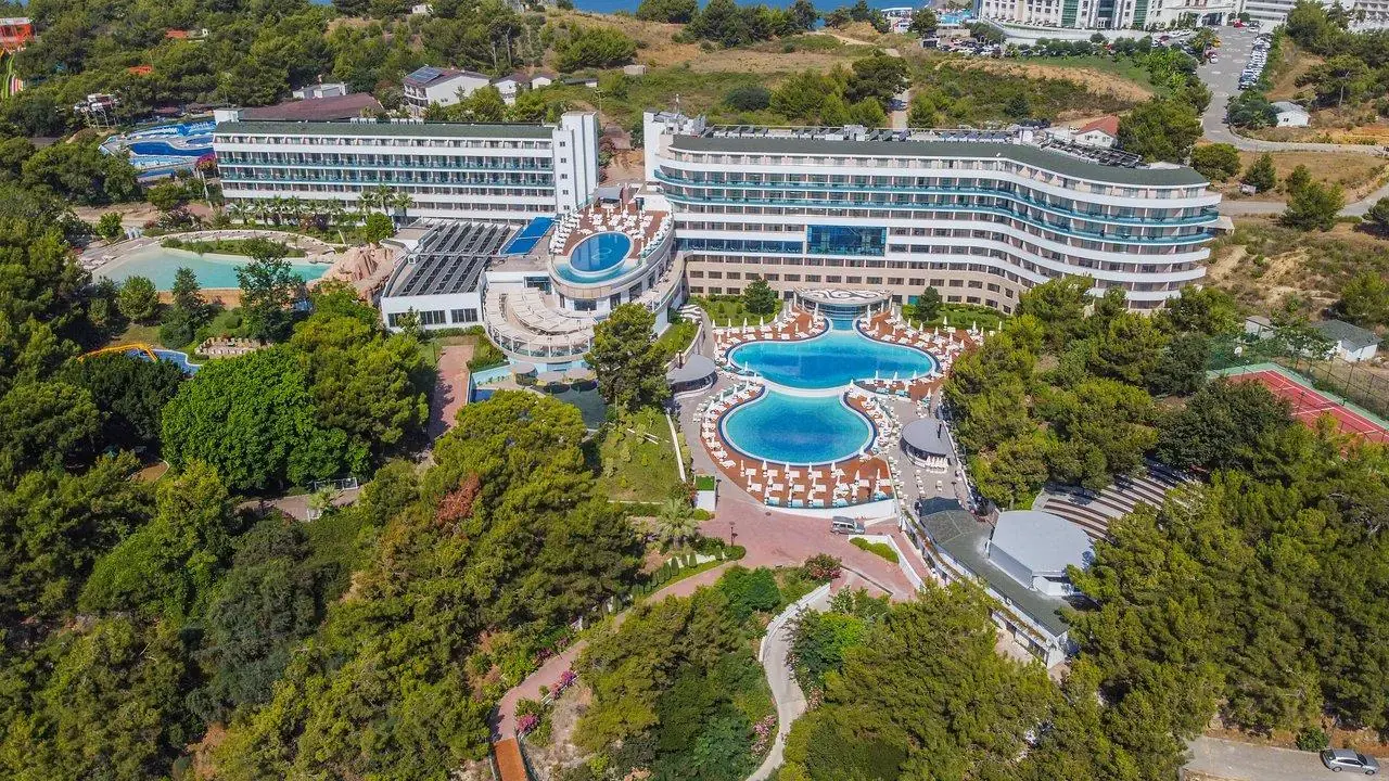 A Good Life Utopia Family Resort (EX Water Planet & Aquapark)