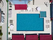 A Hotel Side