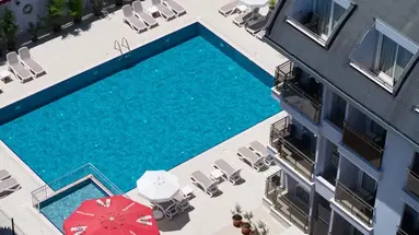 A Hotel Side