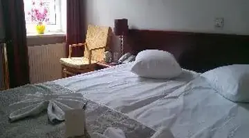 A1 Hotel