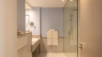 Abora Continental